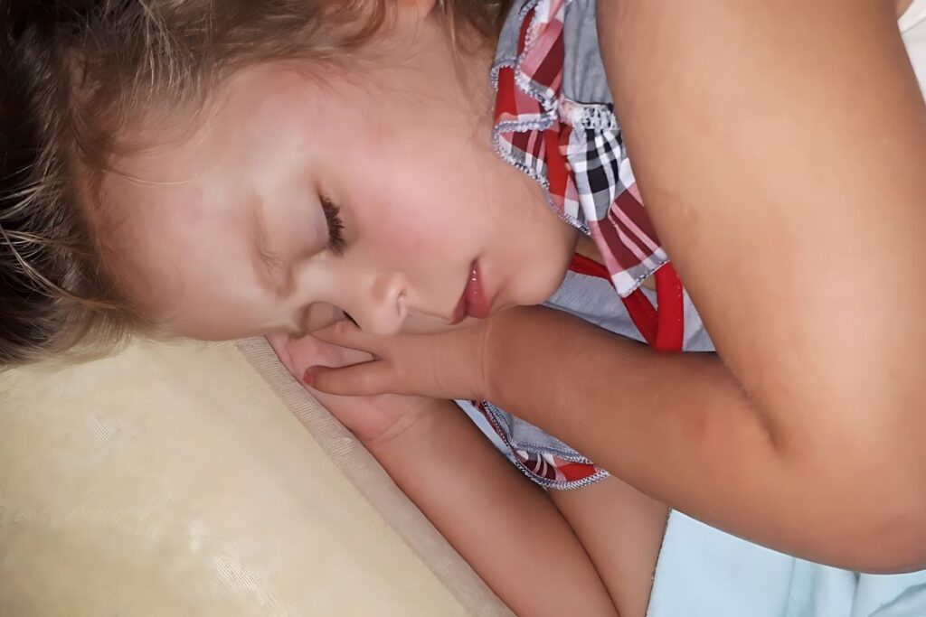 a child sleeping after a good bedtime routine